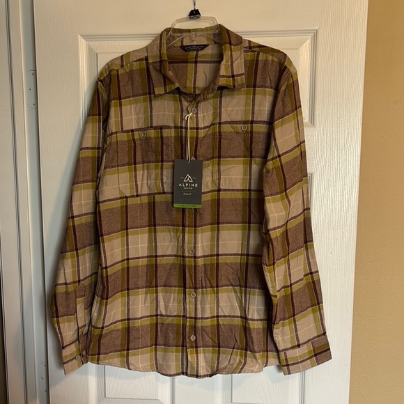 Alpine Design NWT men’s tan plaid long sleeve button down flannel shirt - Picture 1 of 9